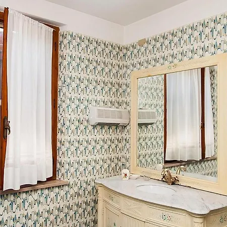 Lejlighed Osteria Di Ramazzano Sleeps 7 Pool Air Con *