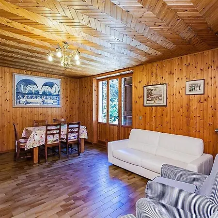 Osteria Di Ramazzano Sleeps 7 Pool Air Con *
