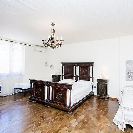 Osteria Di Ramazzano Sleeps 7 Pool Air Con Ramazzano - Le Pulci